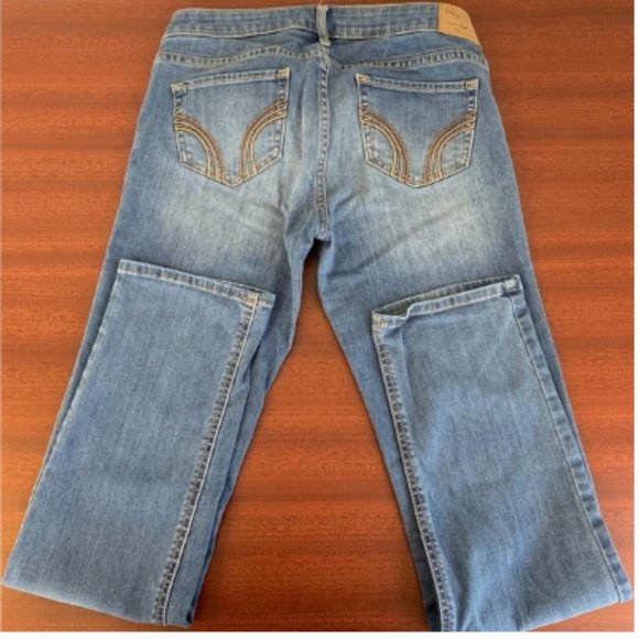 Hollister Slim Straight Demin Blue Jeans - Picture 3 of 7